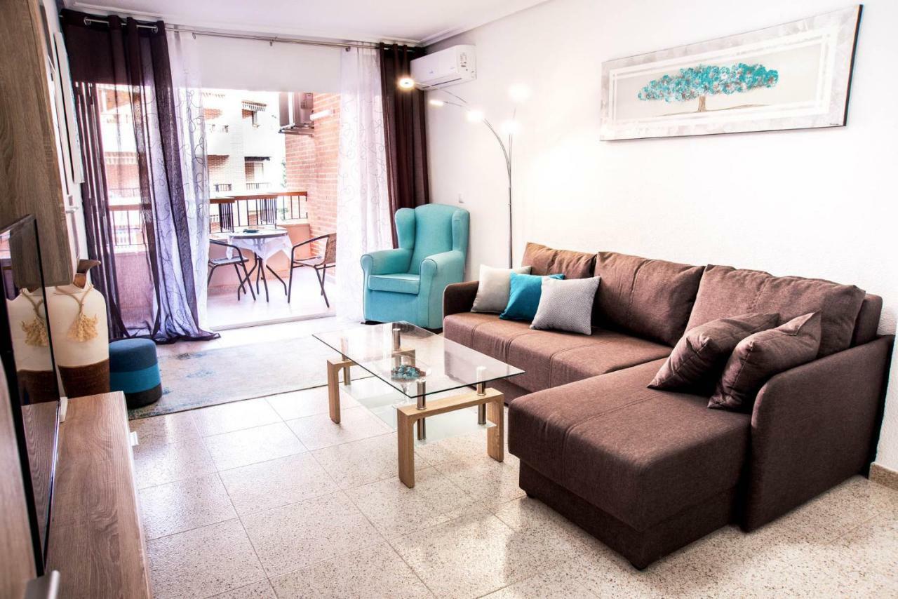 Holiday Royal Suite Concordia Torrevieja Exterior foto