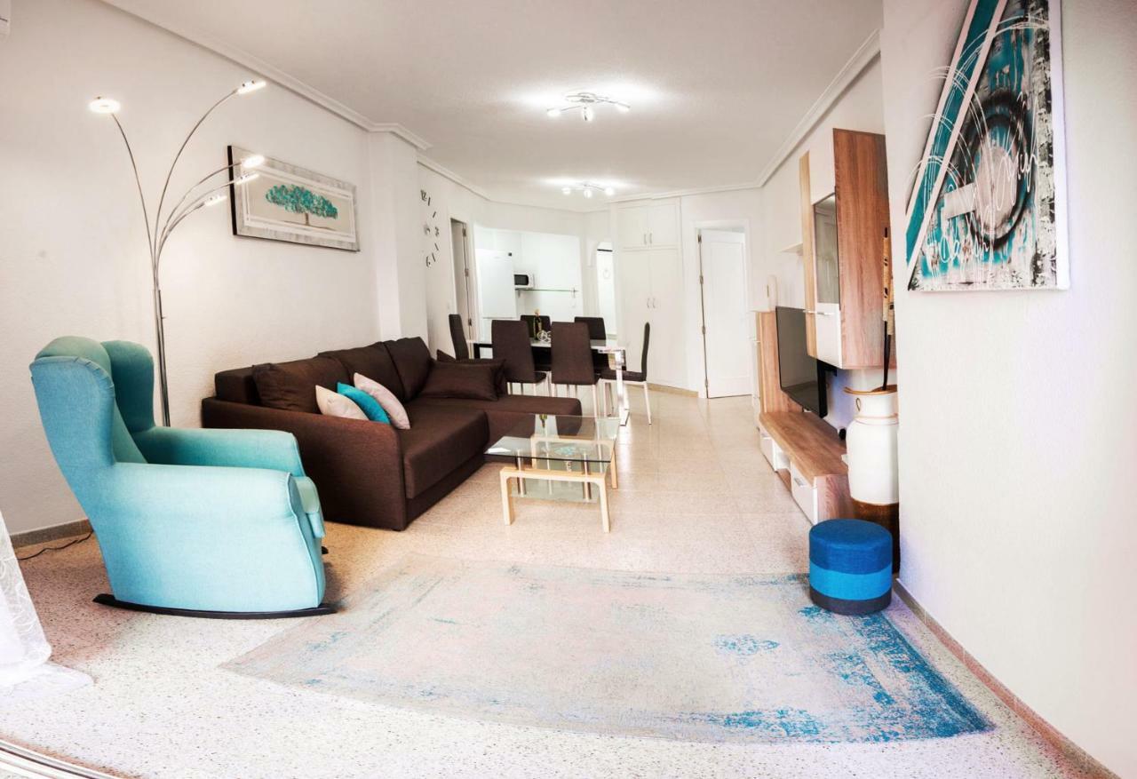 Holiday Royal Suite Concordia Torrevieja Exterior foto